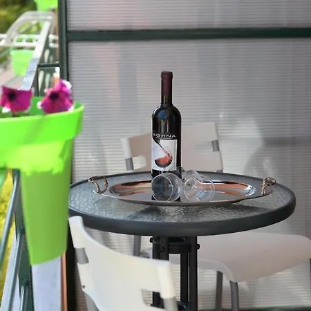 Apartamento Filoxenia Rose *
